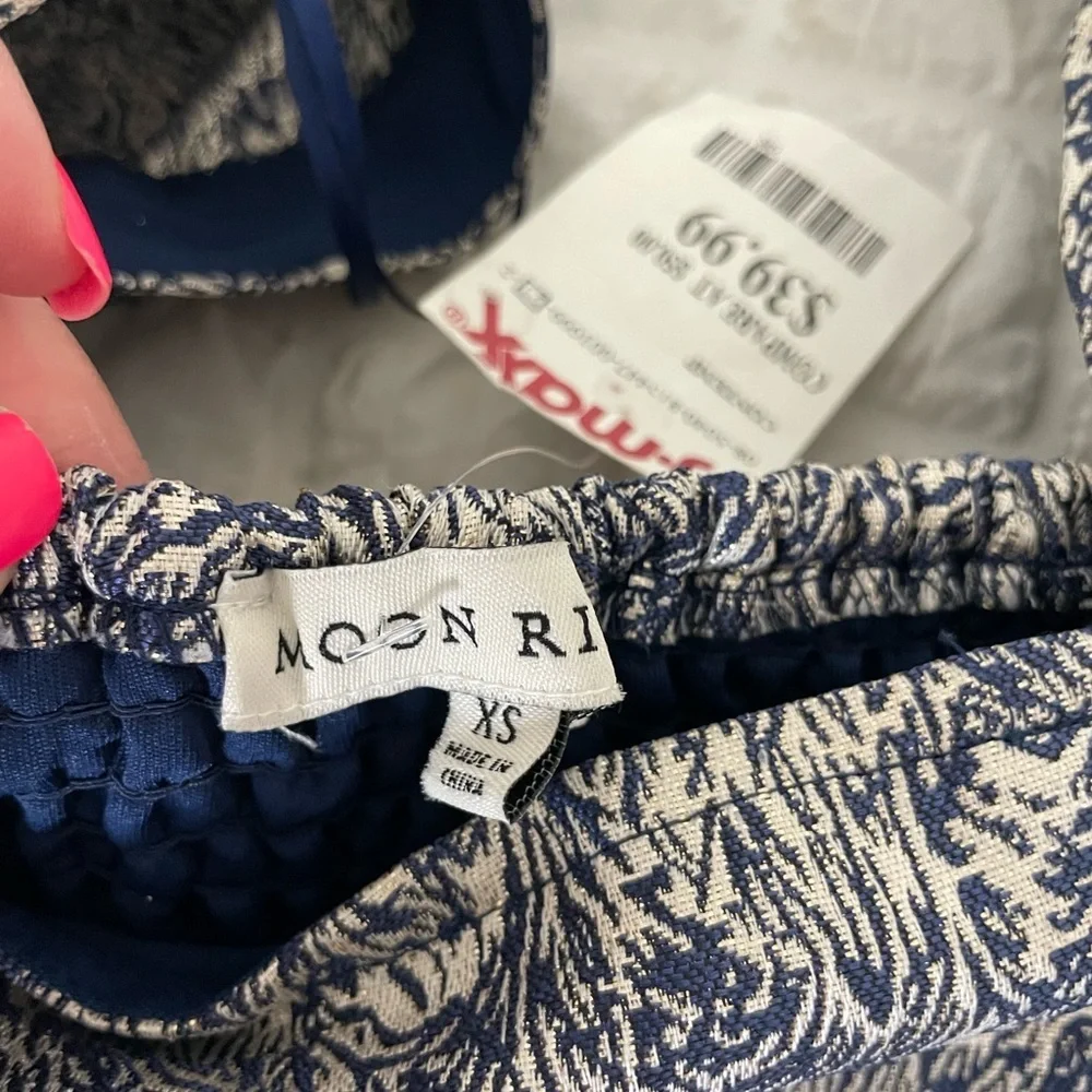 Moon River Gray Puff Sleeve Babydoll Mini Dress - Picture 7 of 11